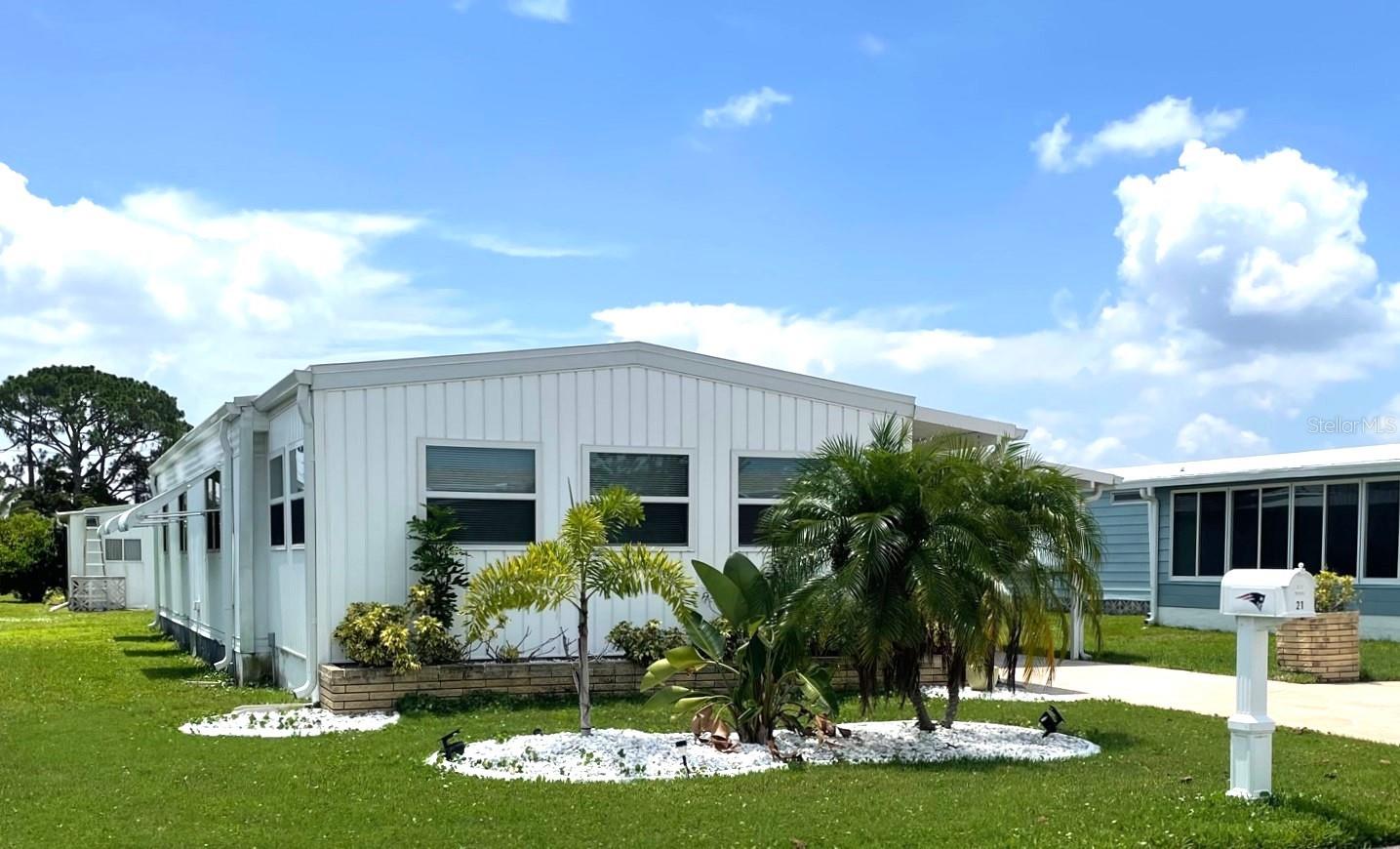 21 NAUTICAL DR, NORTH PORT, FL, 34287