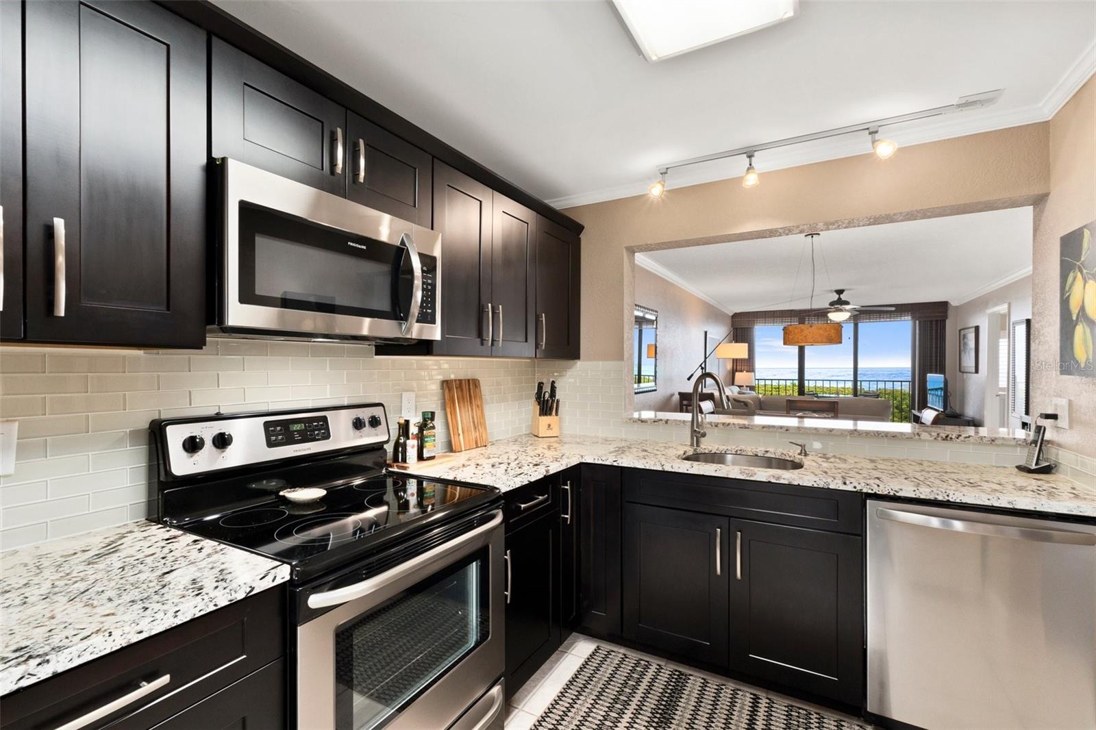 4200 N HIGHWAY A1A #211, HUTCHINSON ISLAND, FL, 34949