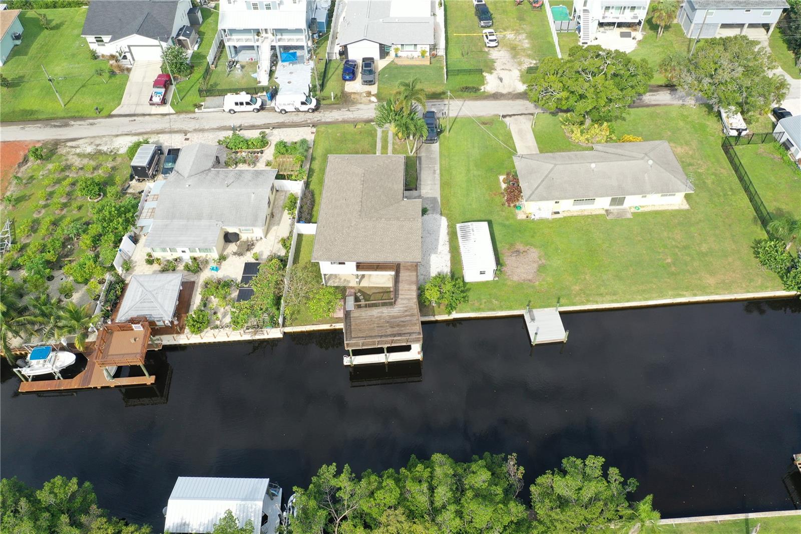 816 SEABREEZE DR, RUSKIN, FL, 33570