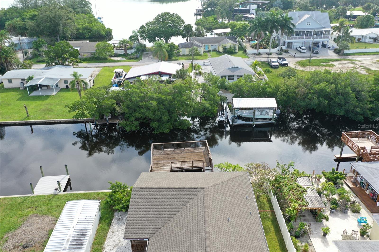 816 SEABREEZE DR, RUSKIN, FL, 33570