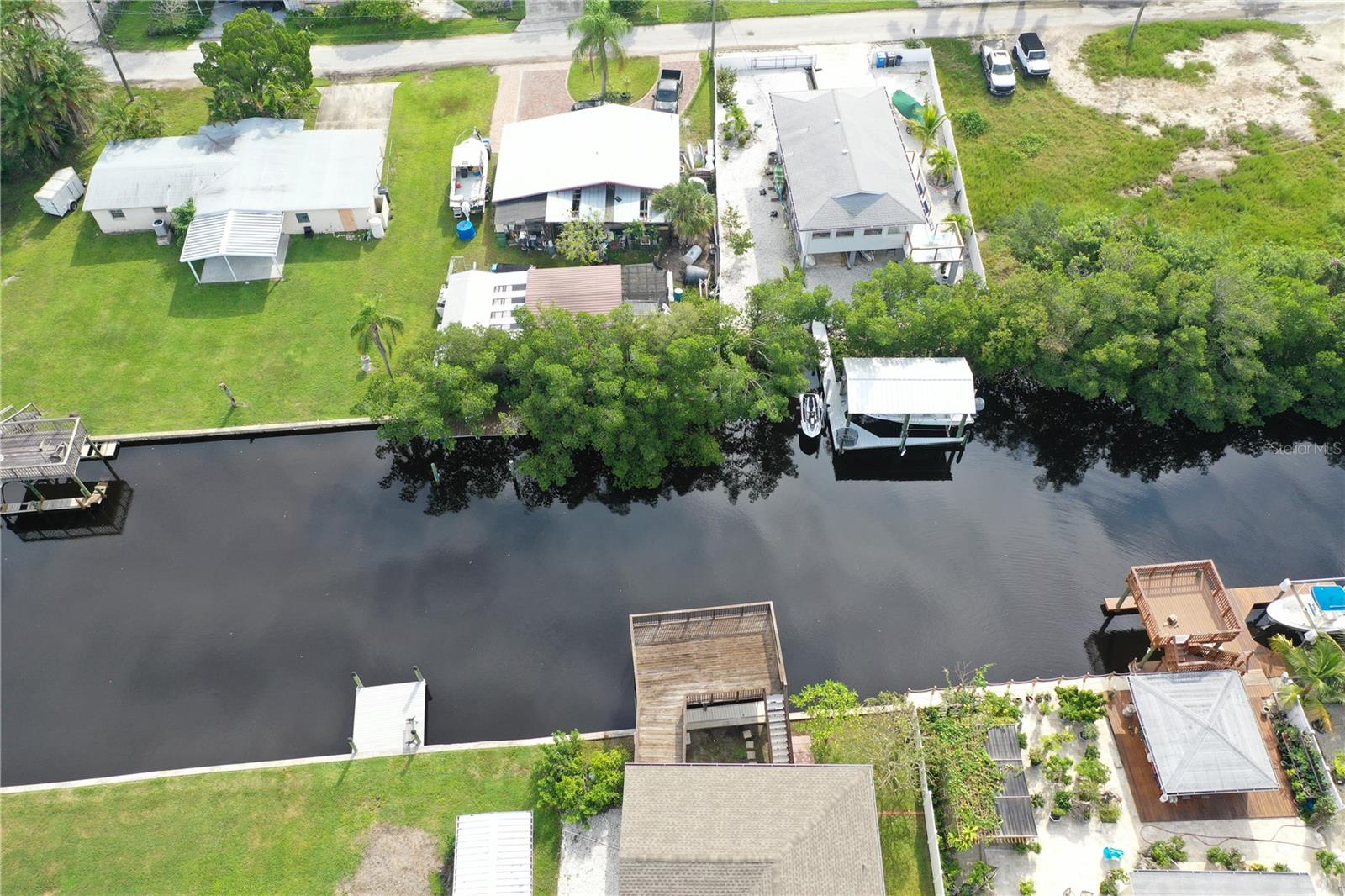 816 SEABREEZE DR, RUSKIN, FL, 33570