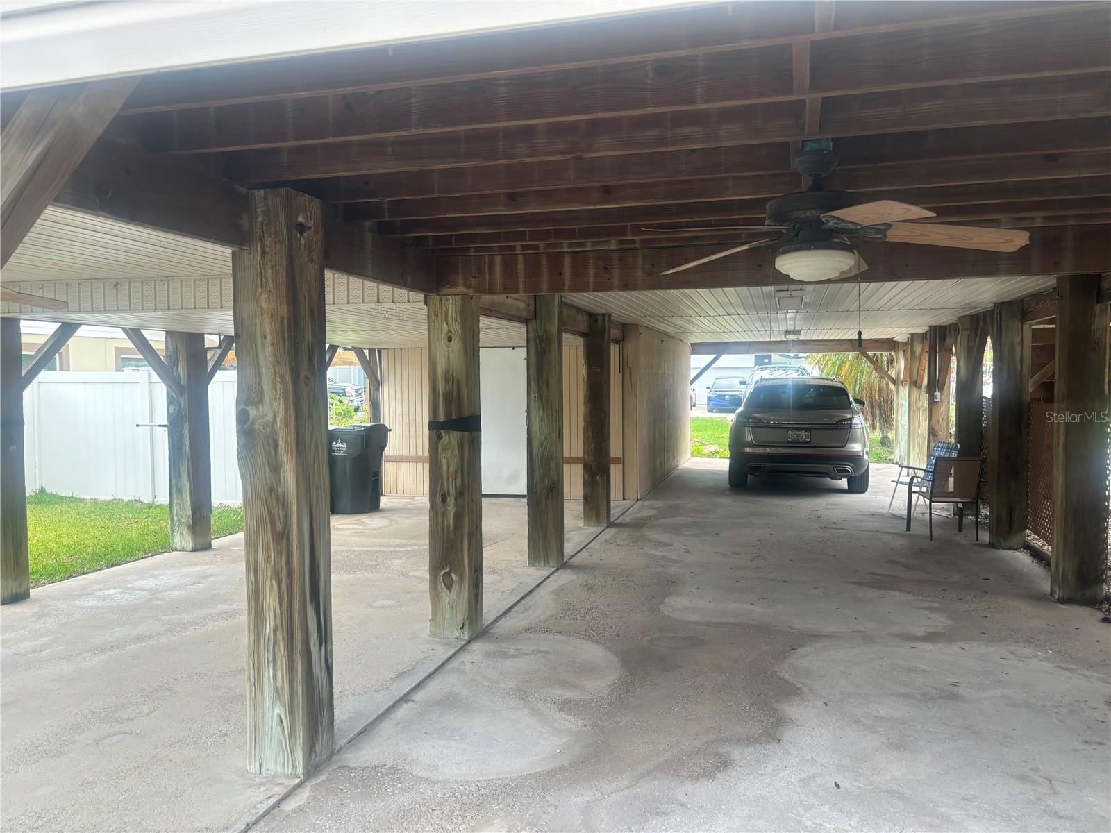 816 SEABREEZE DR, RUSKIN, FL, 33570