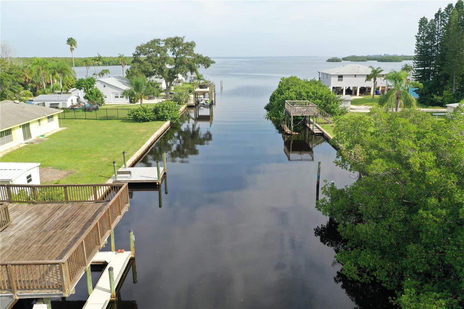 816 SEABREEZE DR, RUSKIN, FL, 33570