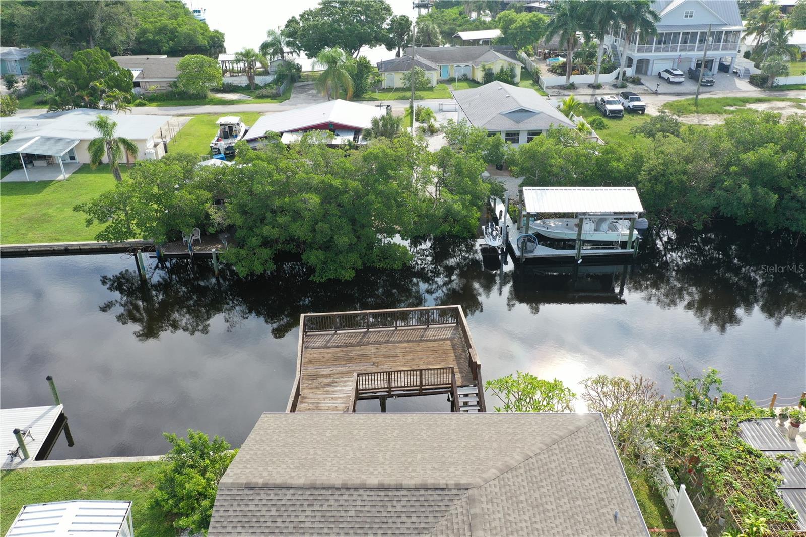 816 SEABREEZE DR, RUSKIN, FL, 33570