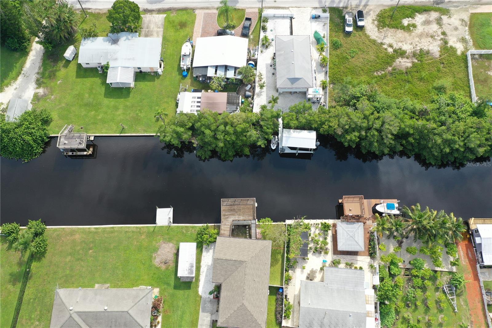 816 SEABREEZE DR, RUSKIN, FL, 33570