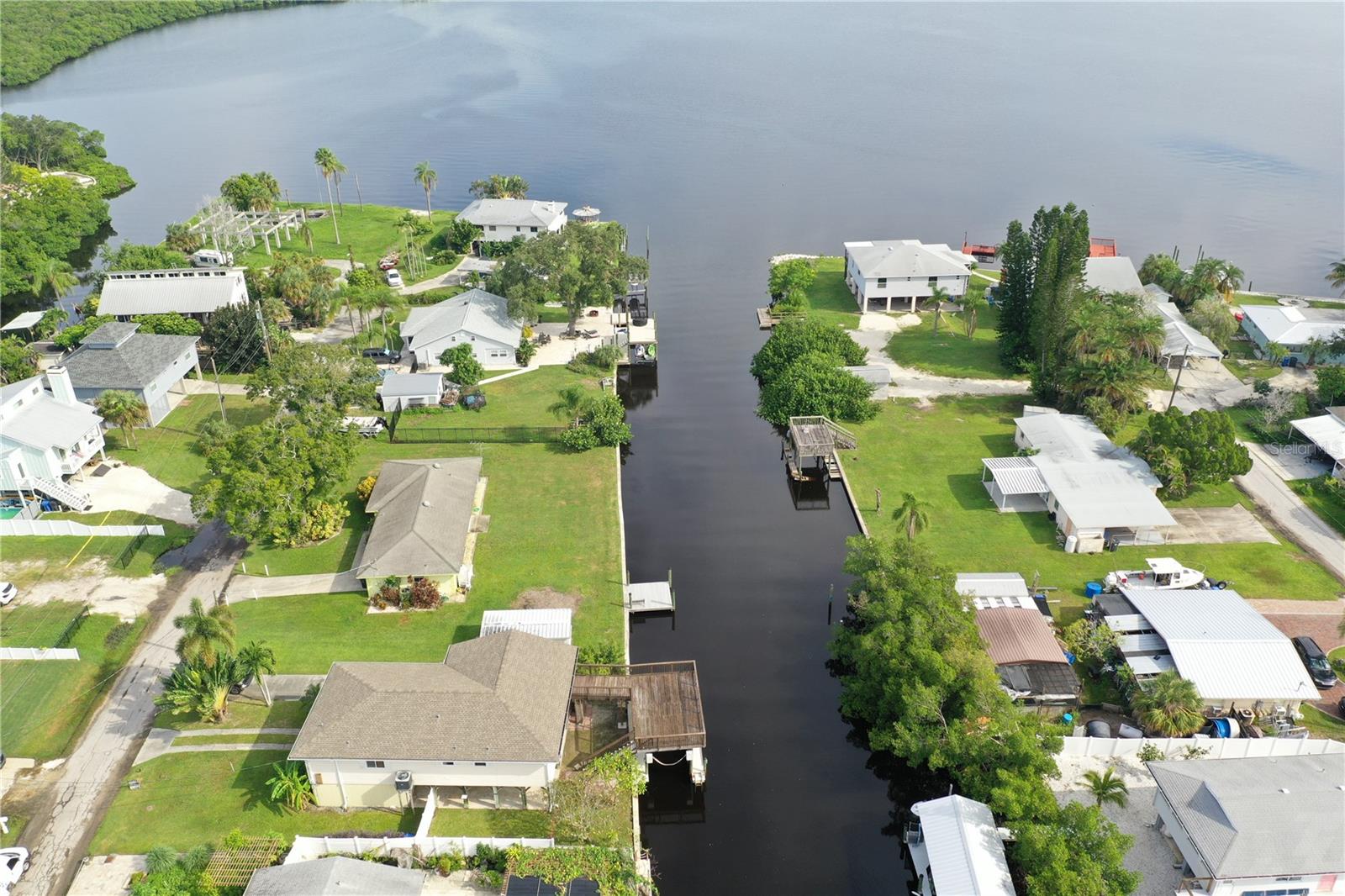 816 SEABREEZE DR, RUSKIN, FL, 33570