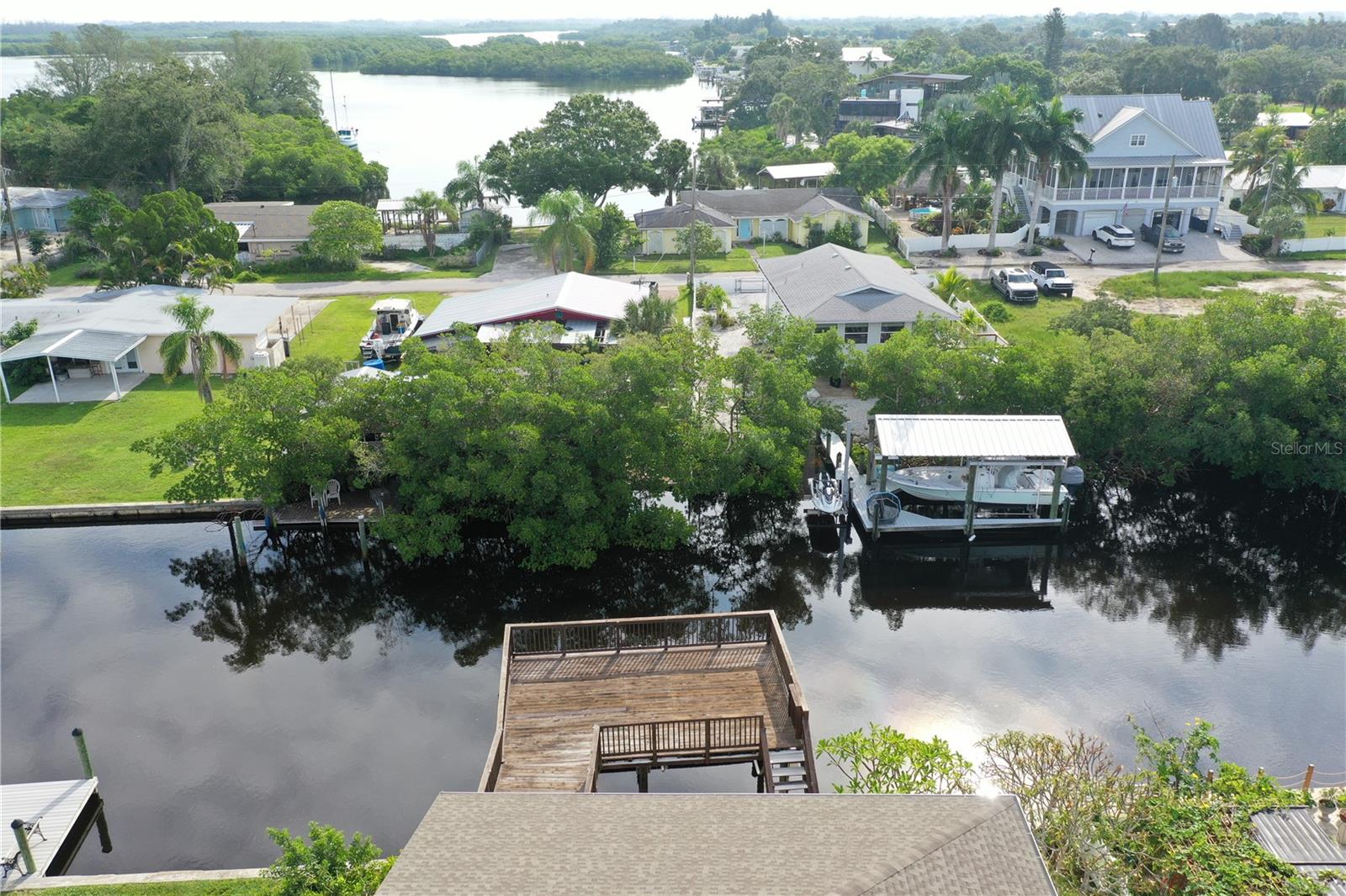 816 SEABREEZE DR, RUSKIN, FL, 33570