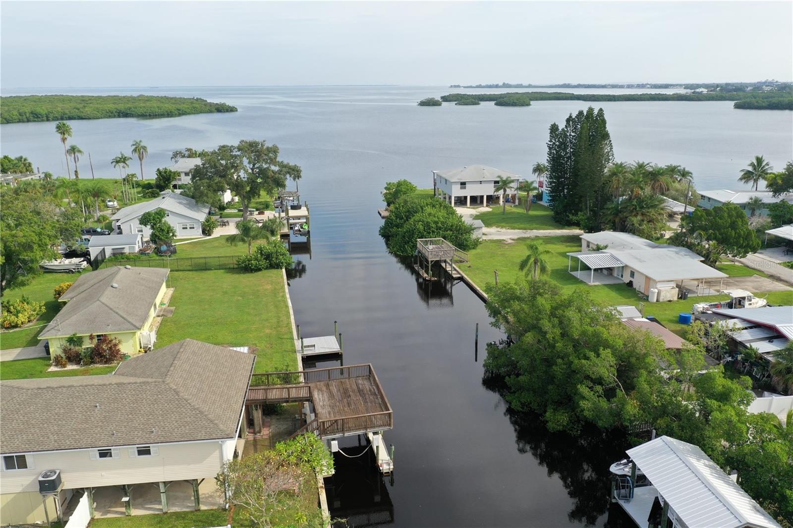816 SEABREEZE DR, RUSKIN, FL, 33570