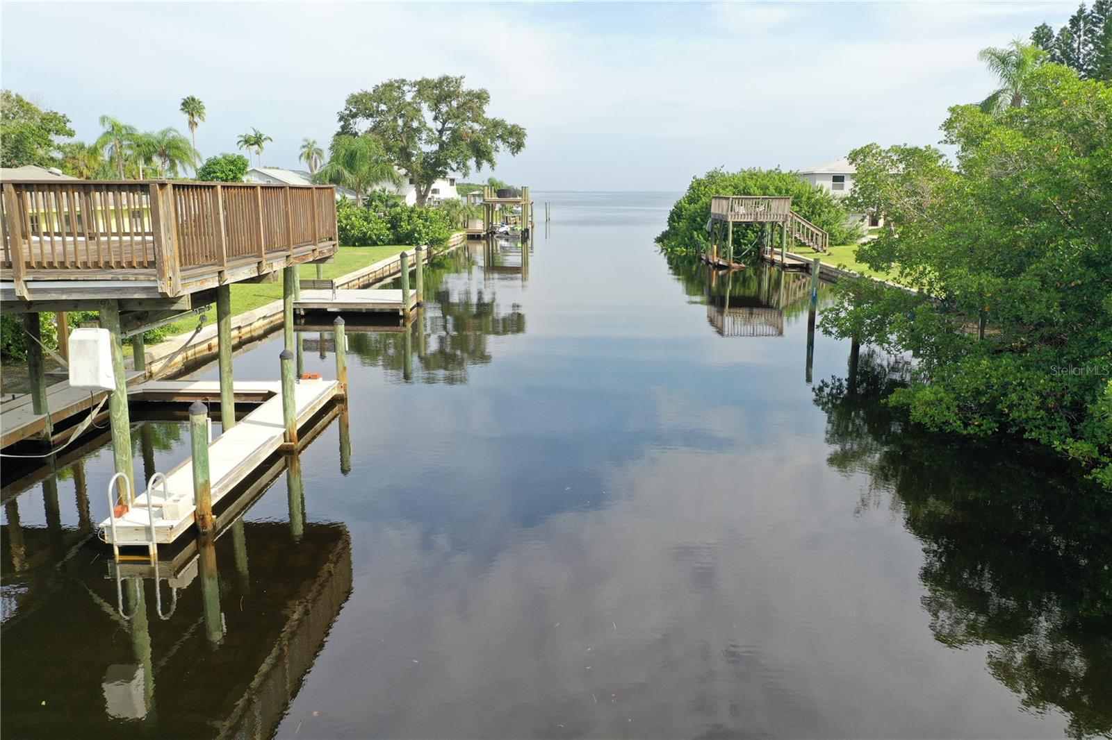 816 SEABREEZE DR, RUSKIN, FL, 33570