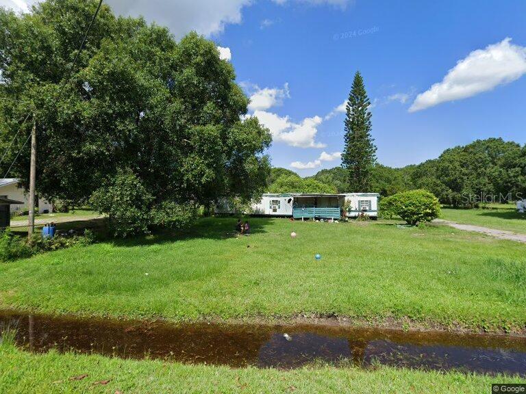 WIMAUMA, FL, 33598
