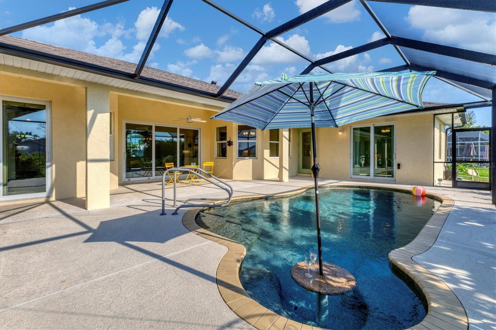233 FAIRWAY RD, ROTONDA WEST, FL, 33947