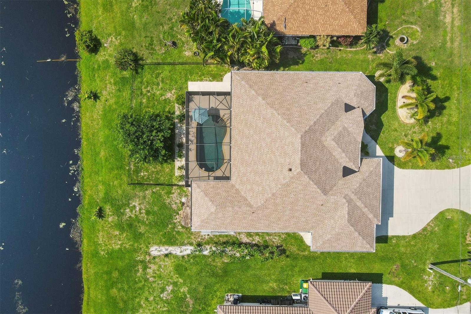 233 FAIRWAY RD, ROTONDA WEST, FL, 33947
