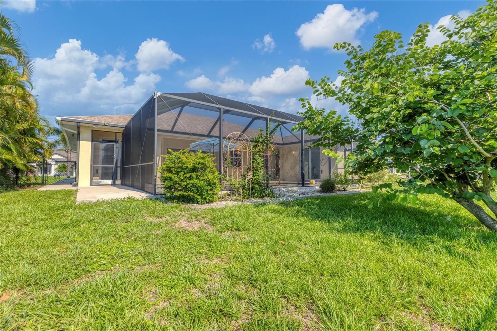233 FAIRWAY RD, ROTONDA WEST, FL, 33947