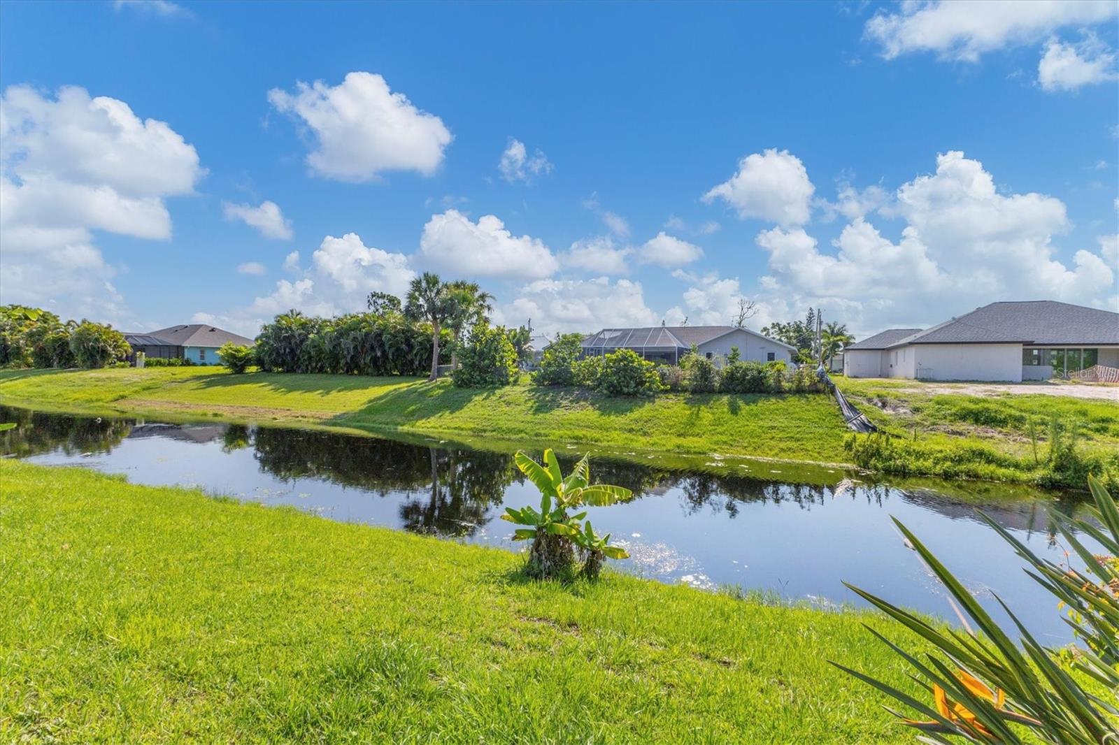 233 FAIRWAY RD, ROTONDA WEST, FL, 33947