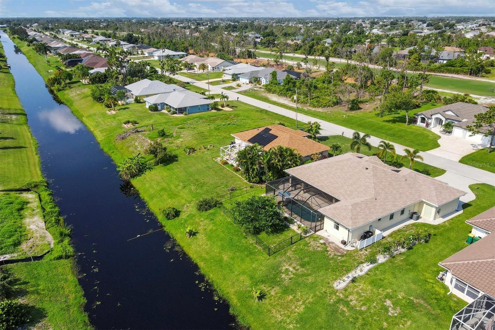 233 FAIRWAY RD, ROTONDA WEST, FL, 33947