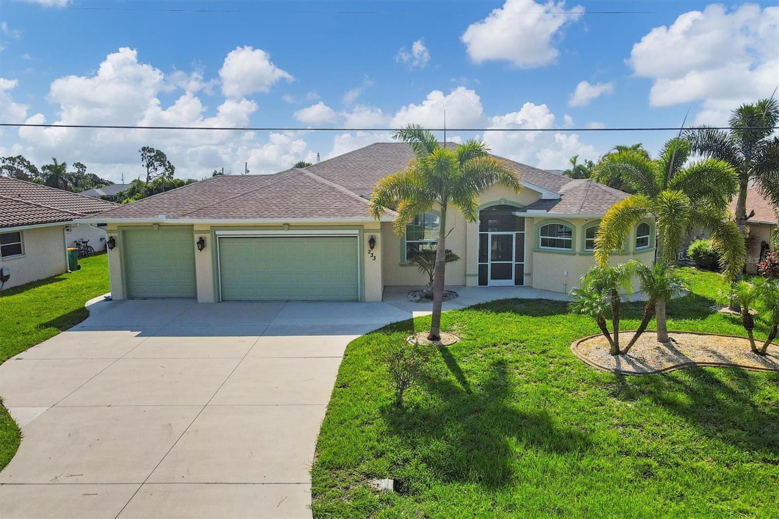 233 FAIRWAY RD, ROTONDA WEST, FL, 33947