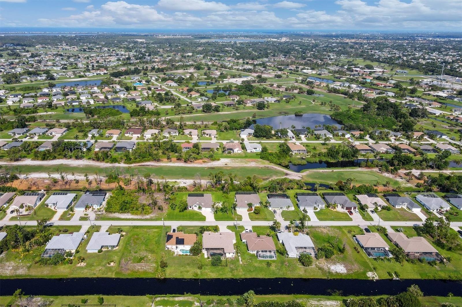 233 FAIRWAY RD, ROTONDA WEST, FL, 33947