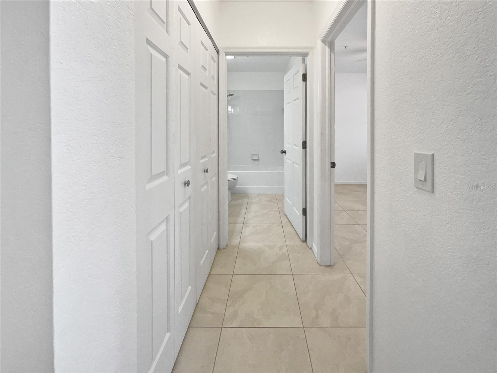 19365 WATER OAK DR #207, PORT CHARLOTTE, FL, 33948