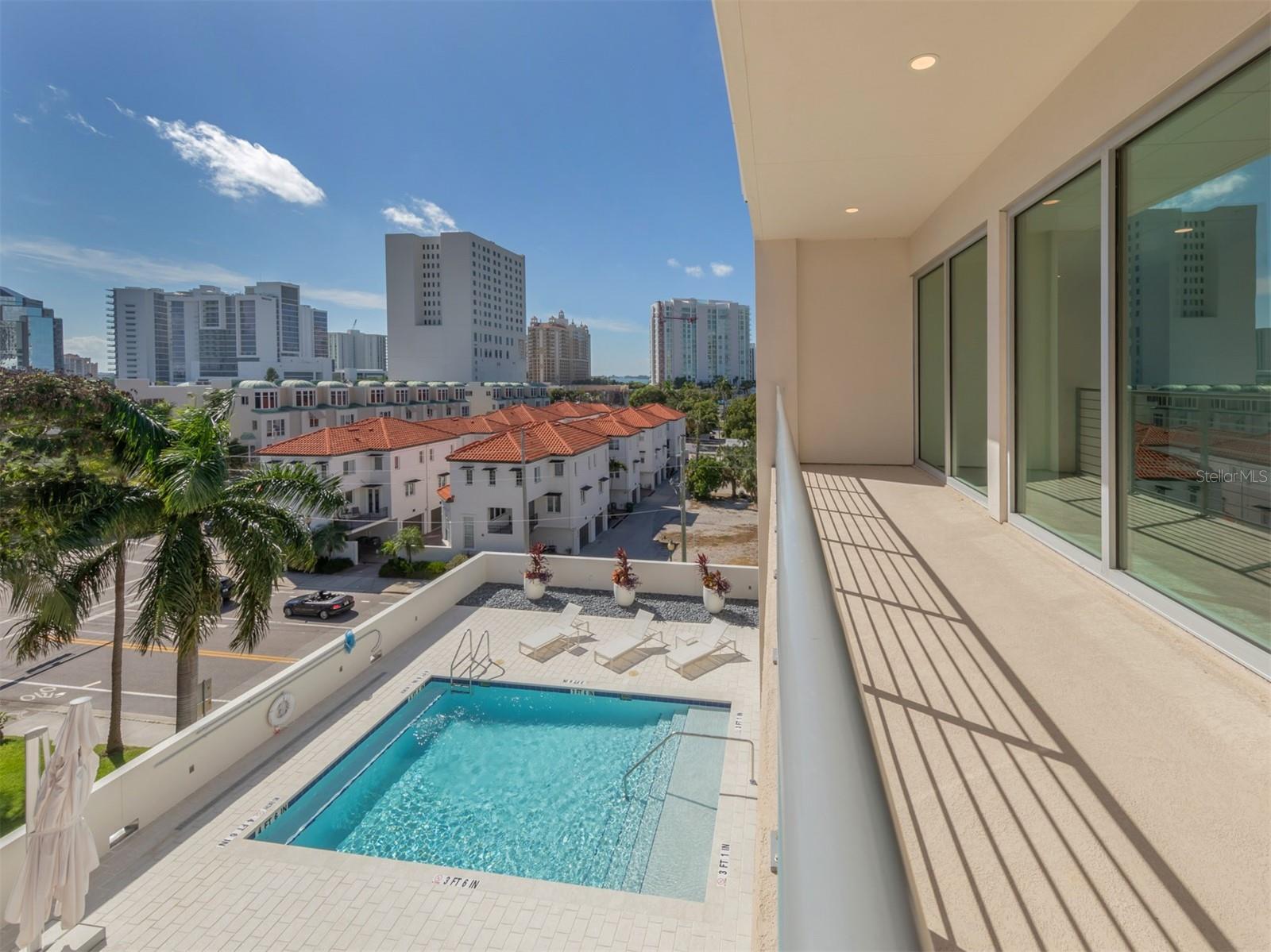 332 COCOANUT AVE #503, SARASOTA, FL, 34236