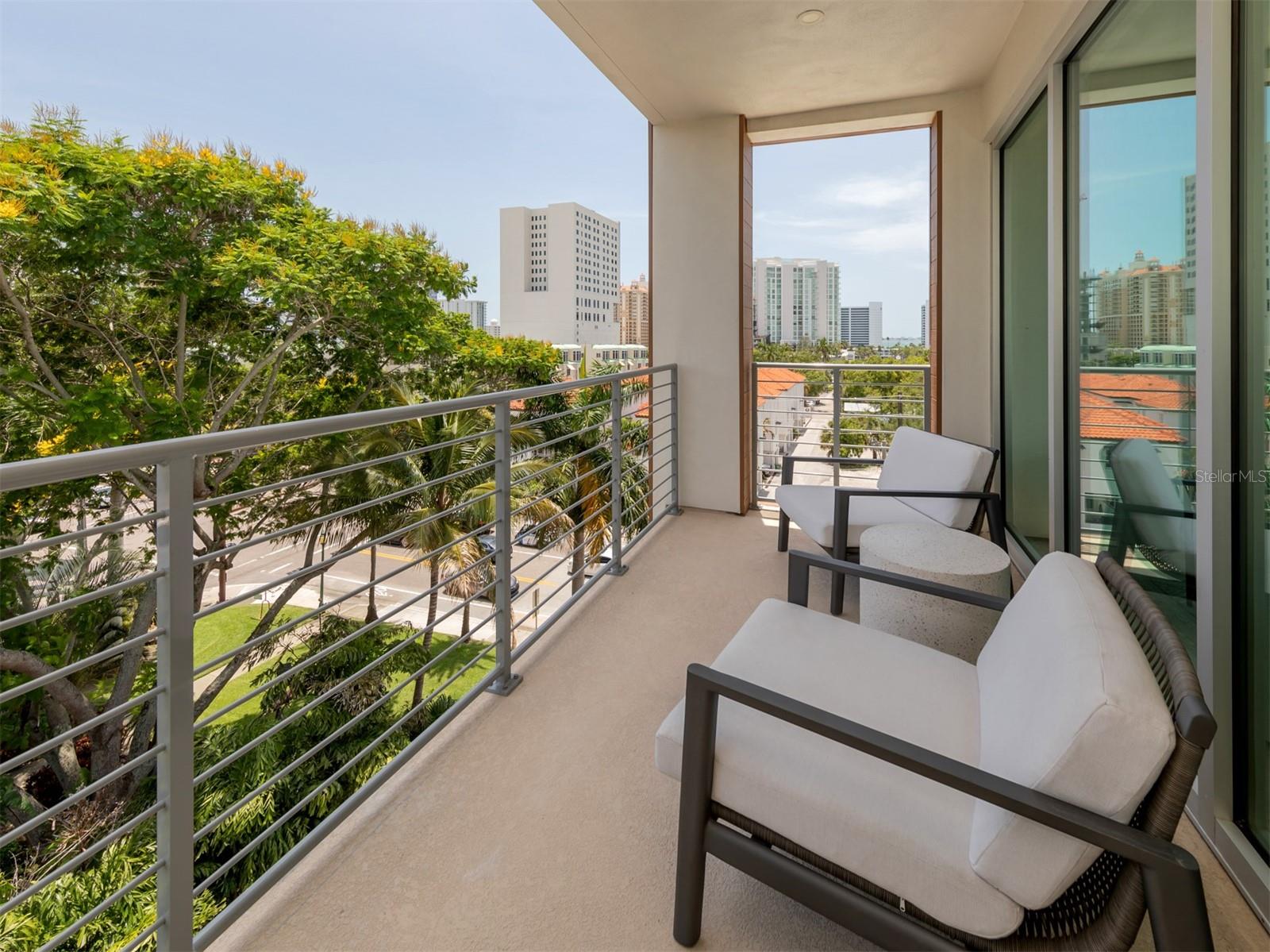 332 COCOANUT AVE #503, SARASOTA, FL, 34236