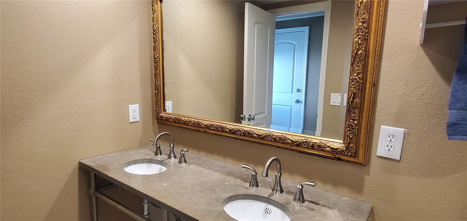 234 INDIAN CREEK RD, OAK HILL, FL, 32759