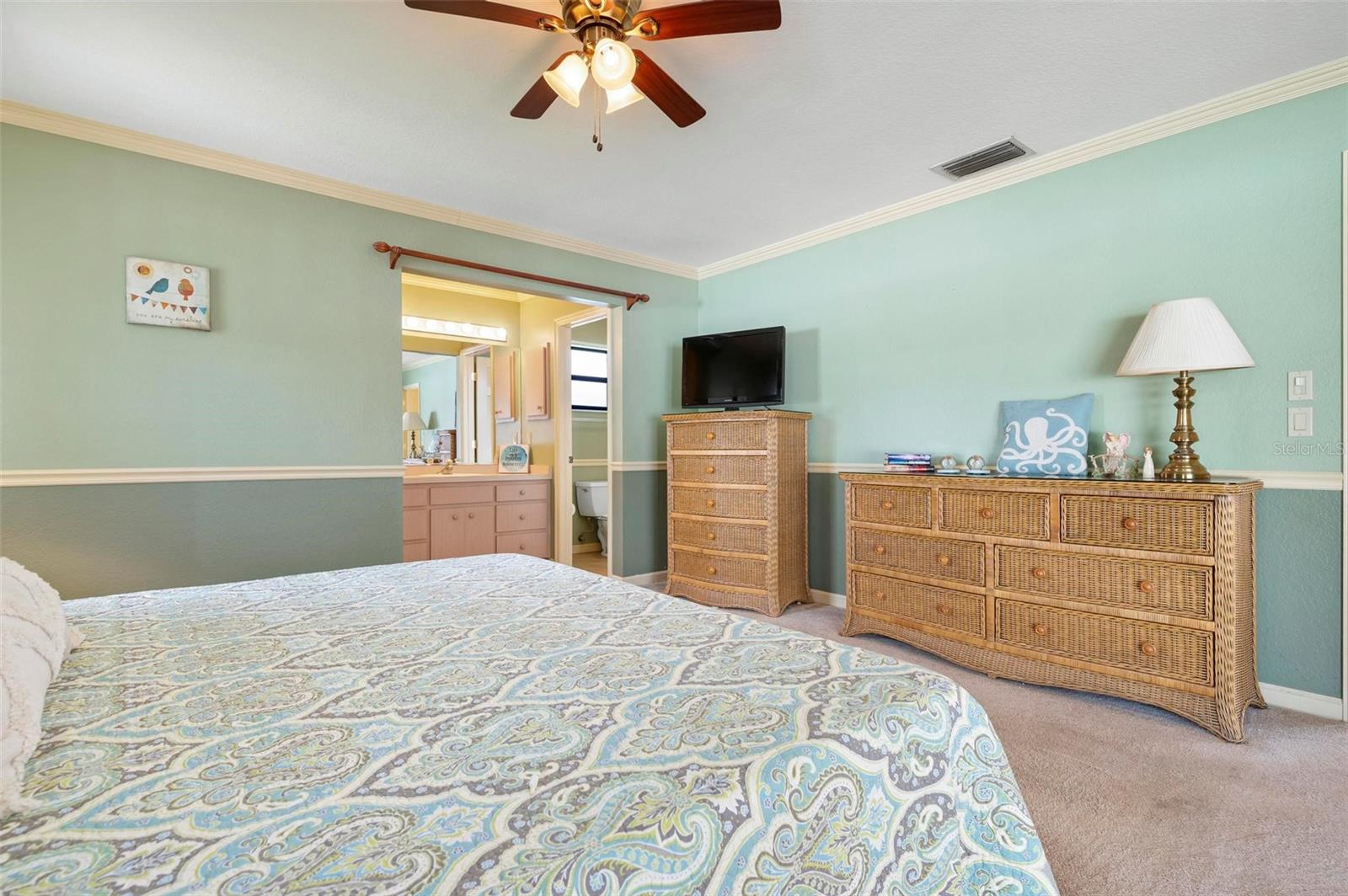 2563 S SAN MATEO DR, NORTH PORT, FL, 34288