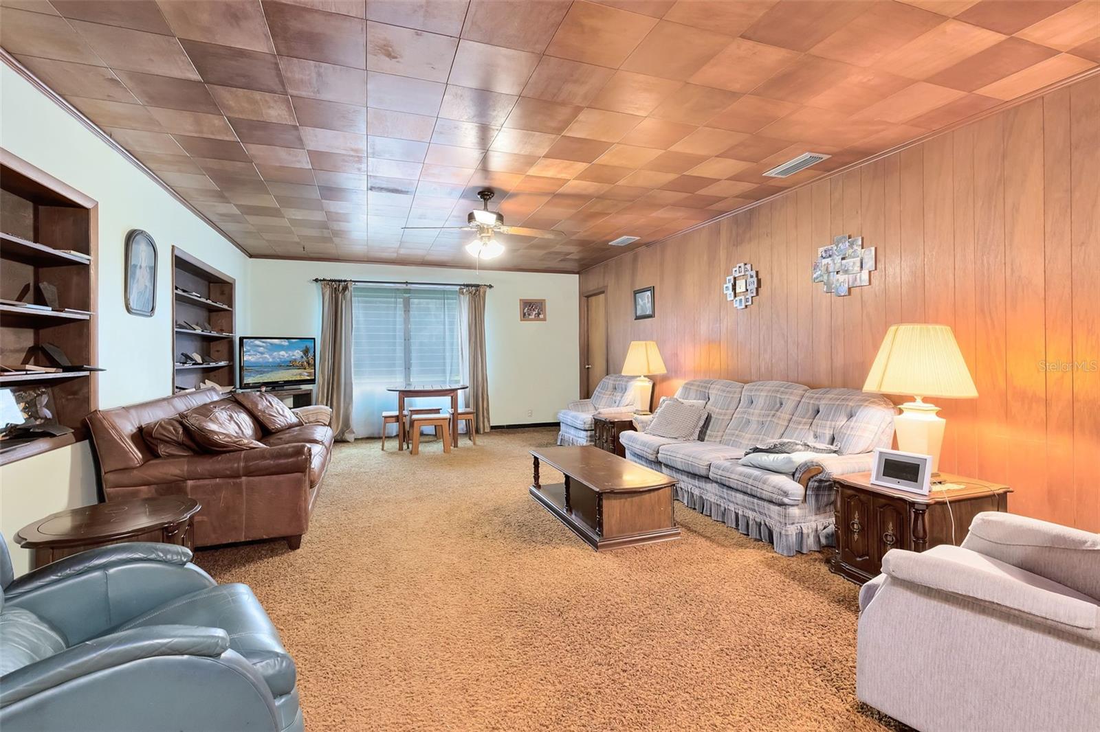 950 S NARCOOSSEE RD, ST CLOUD, FL, 34771