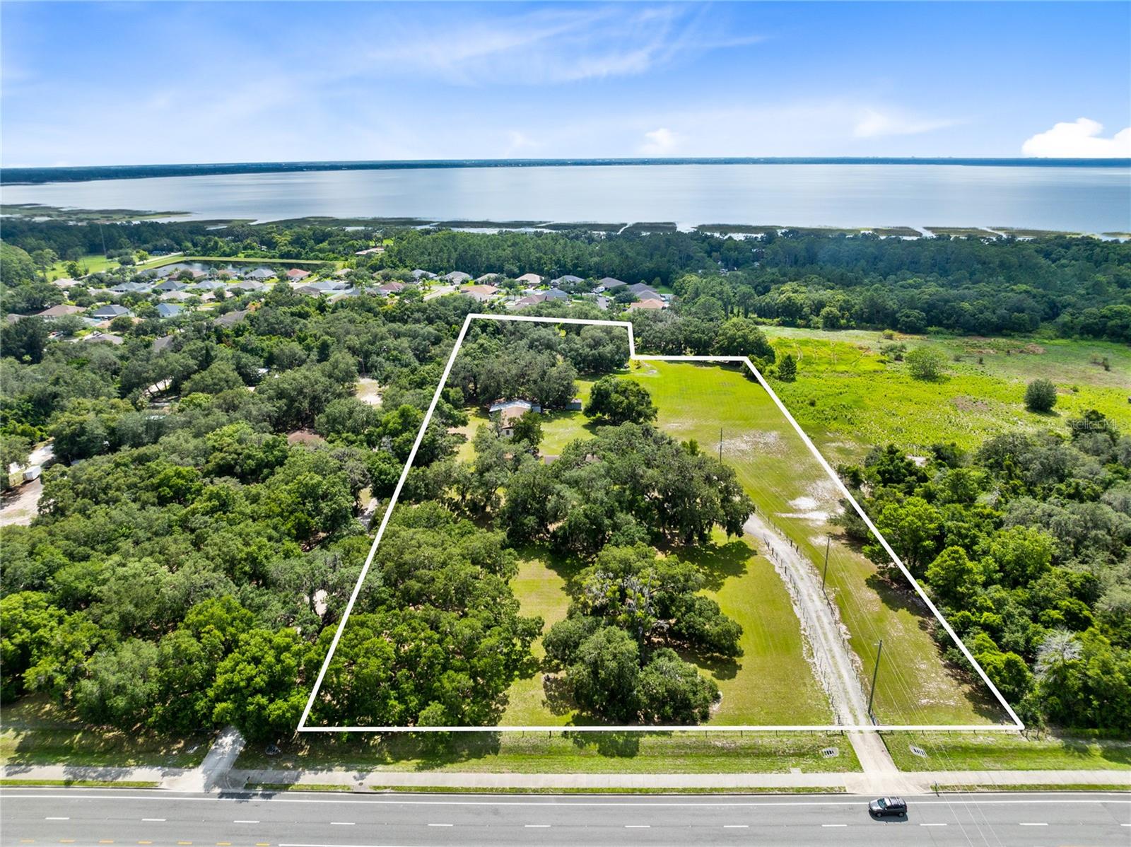 950 S NARCOOSSEE RD, ST CLOUD, FL, 34771