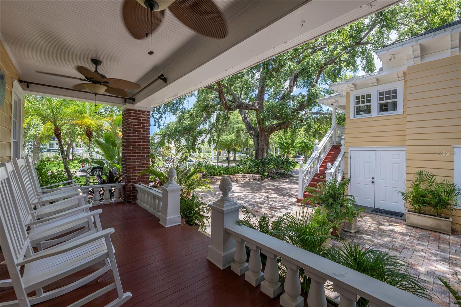 635 BAY ST NE, ST PETERSBURG, FL, 33701