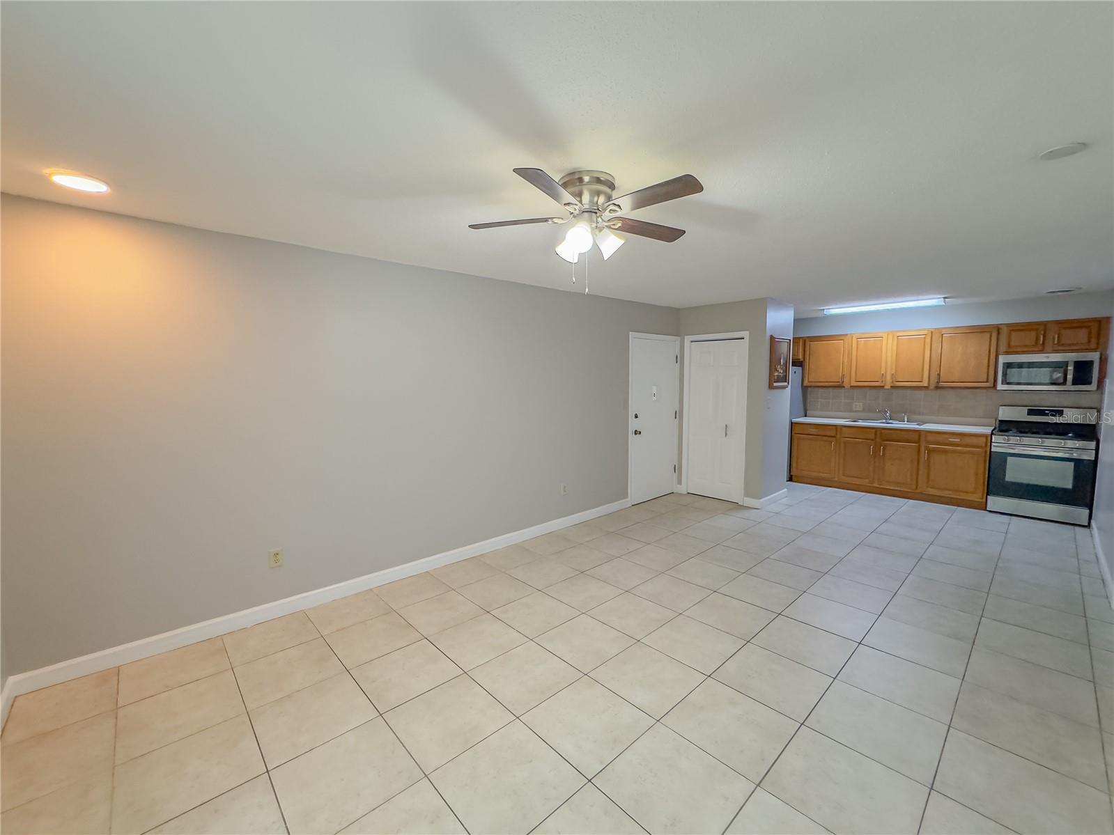 1700 SW 16TH CT #B7, GAINESVILLE, FL, 32608