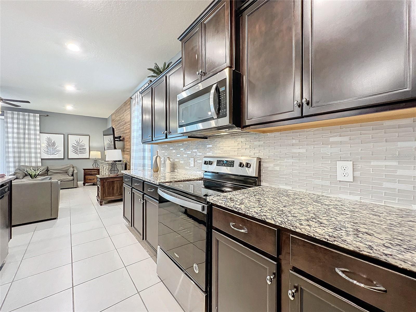 2060 LELANI CIR, DAVENPORT, FL, 33897