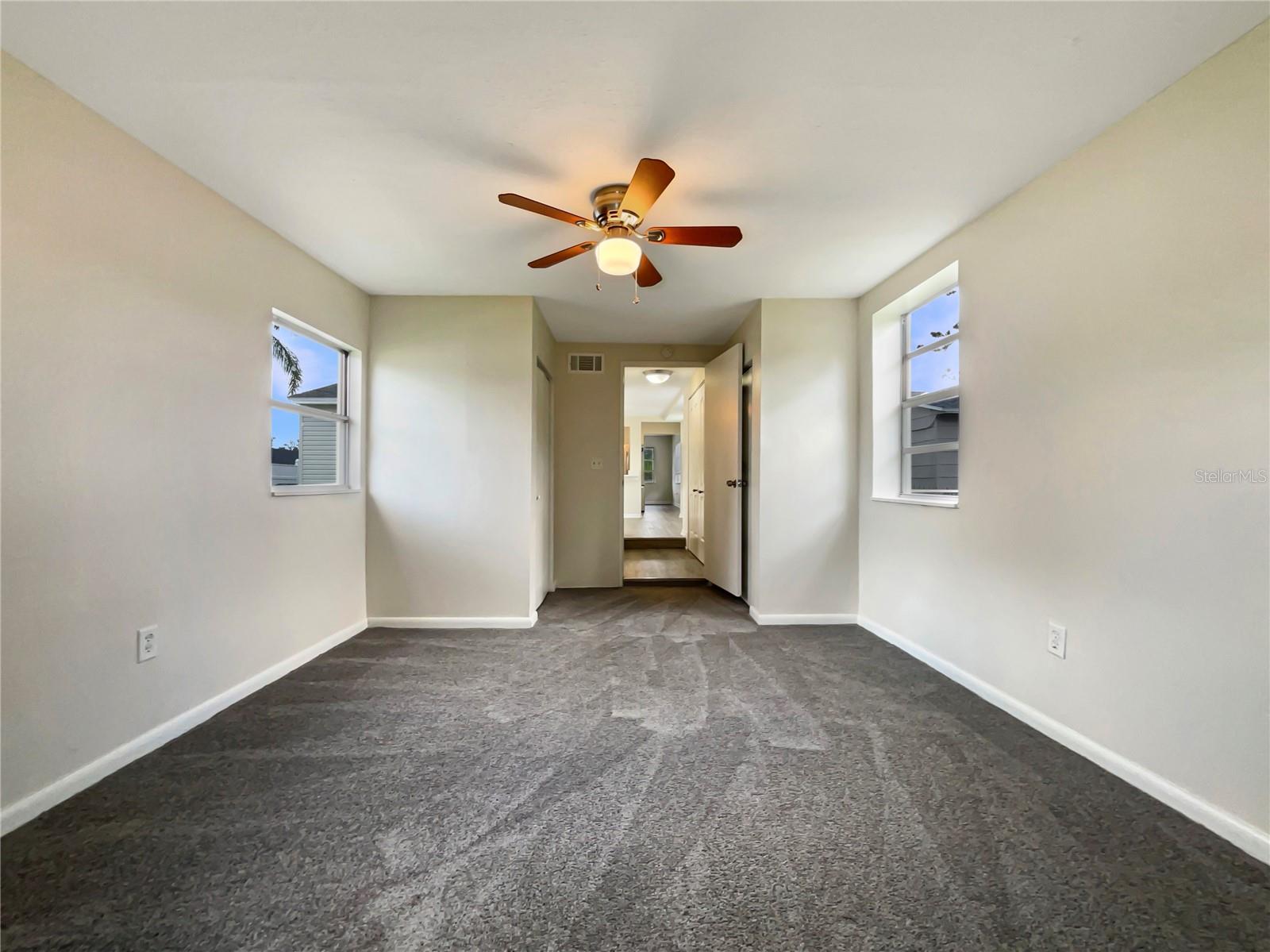 548 47TH AVE N, ST PETERSBURG, FL, 33703