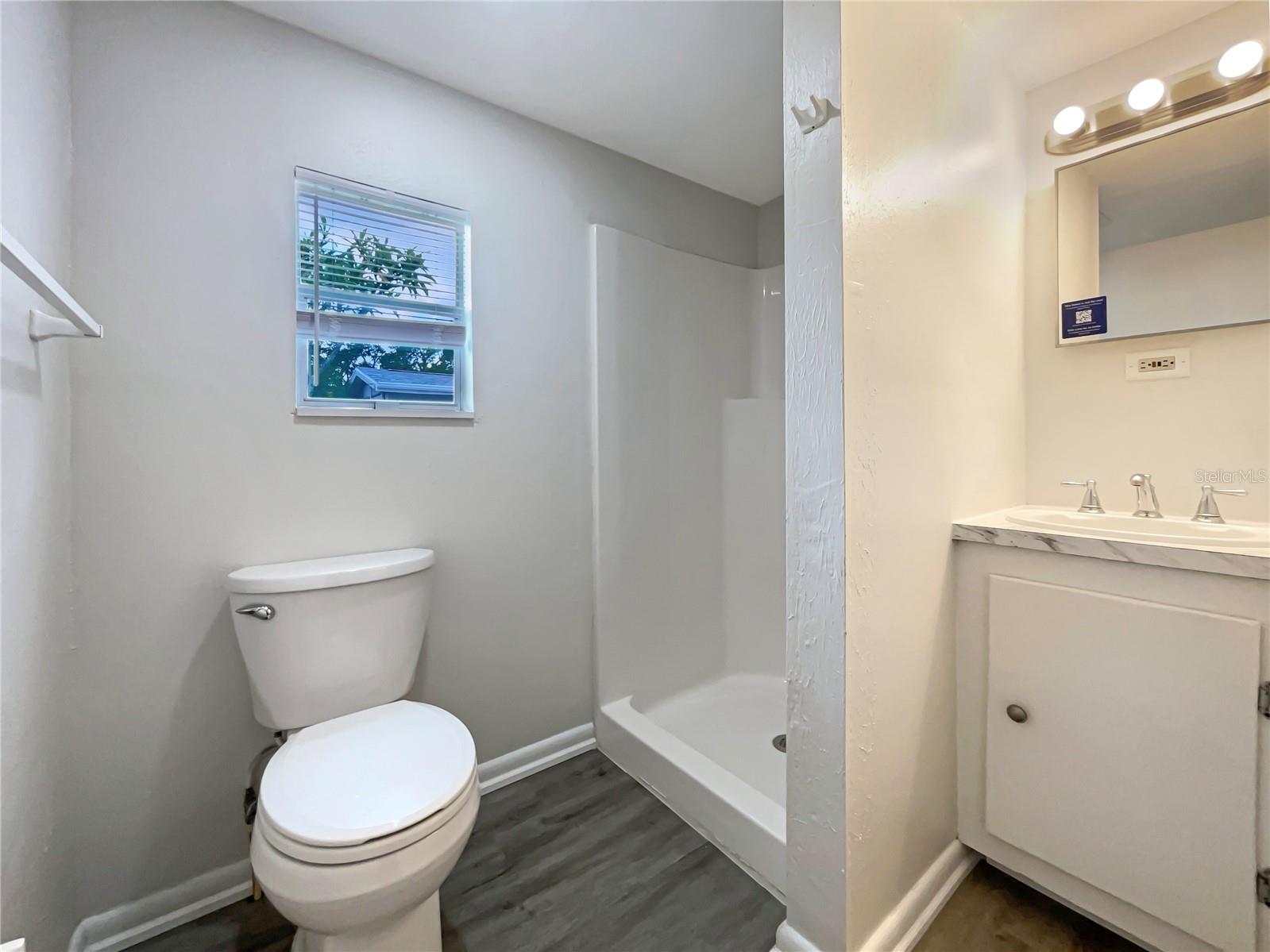 548 47TH AVE N, ST PETERSBURG, FL, 33703