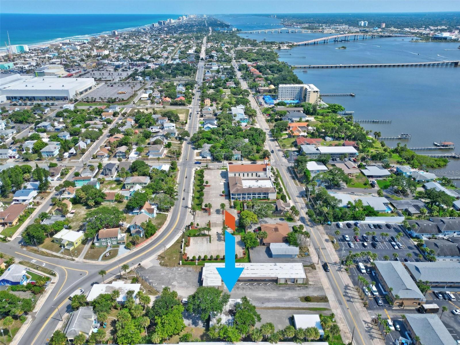 412 N HALIFAX AVE, DAYTONA BEACH, FL, 32118