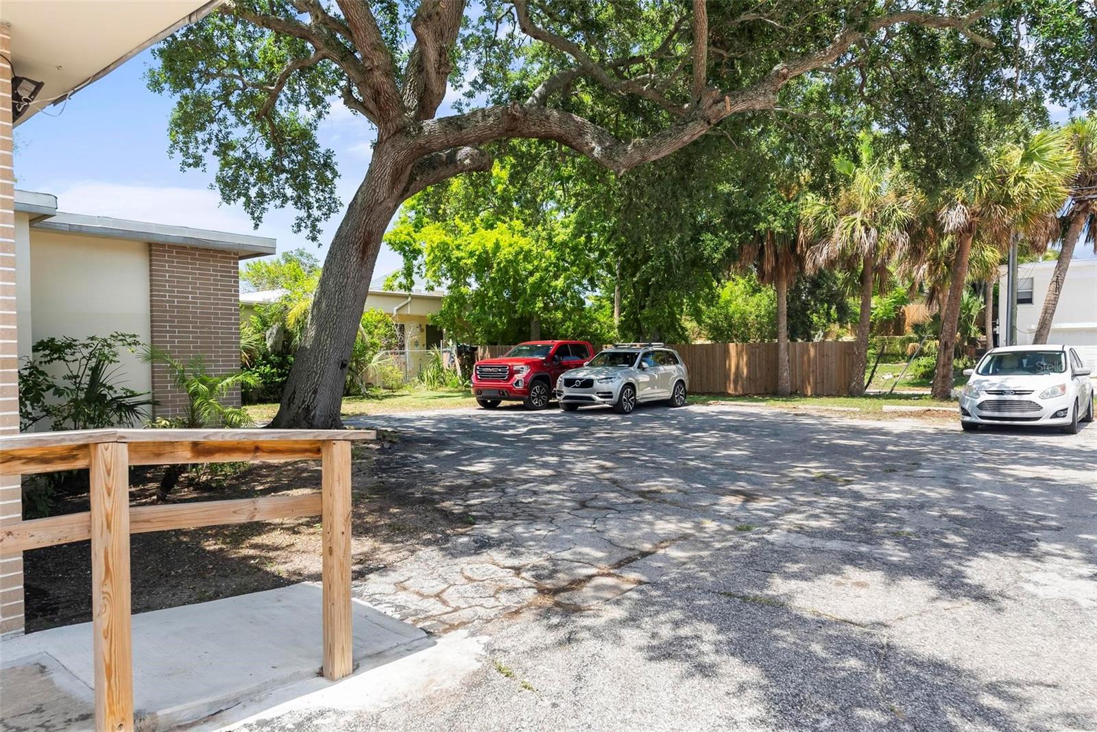 412 N HALIFAX AVE, DAYTONA BEACH, FL, 32118