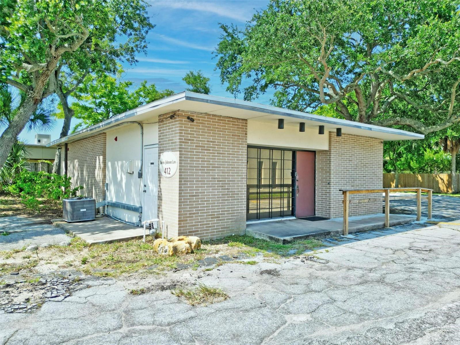 412 N HALIFAX AVE, DAYTONA BEACH, FL, 32118