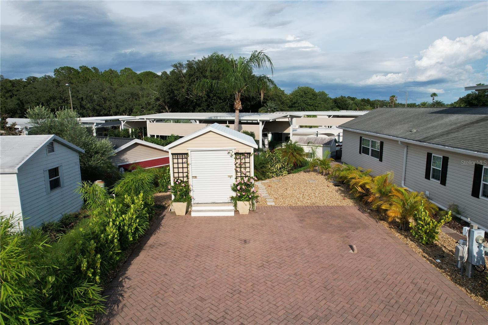 1049 DEER CREEK BLVD, DAVENPORT, FL, 33837