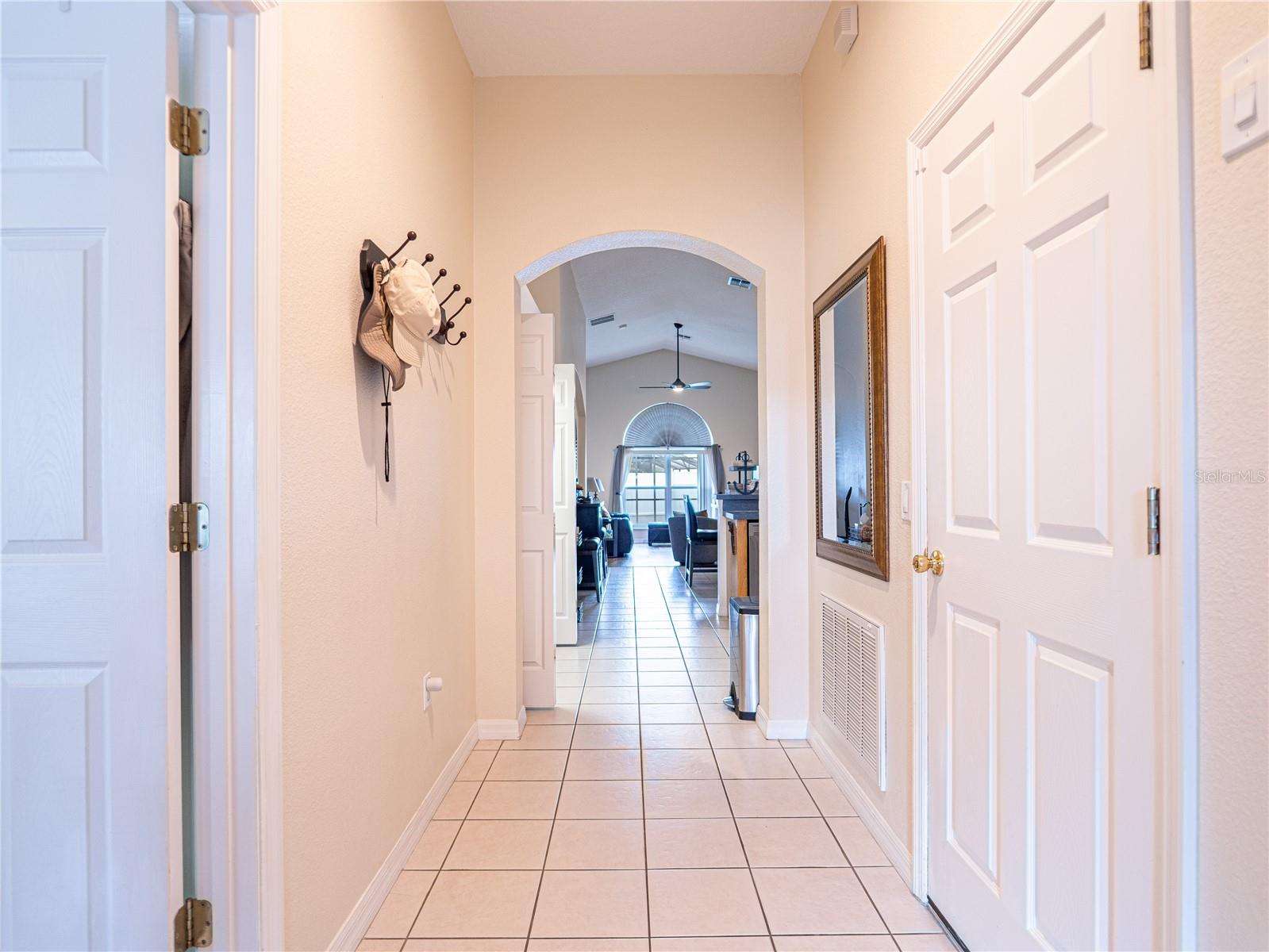 4725 CUMBRIAN LAKES DR, KISSIMMEE, FL, 34746