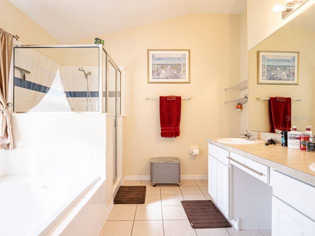 4725 CUMBRIAN LAKES DR, KISSIMMEE, FL, 34746