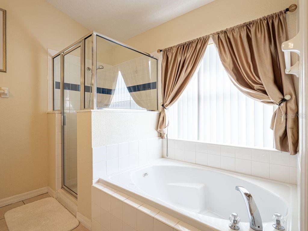 4725 CUMBRIAN LAKES DR, KISSIMMEE, FL, 34746