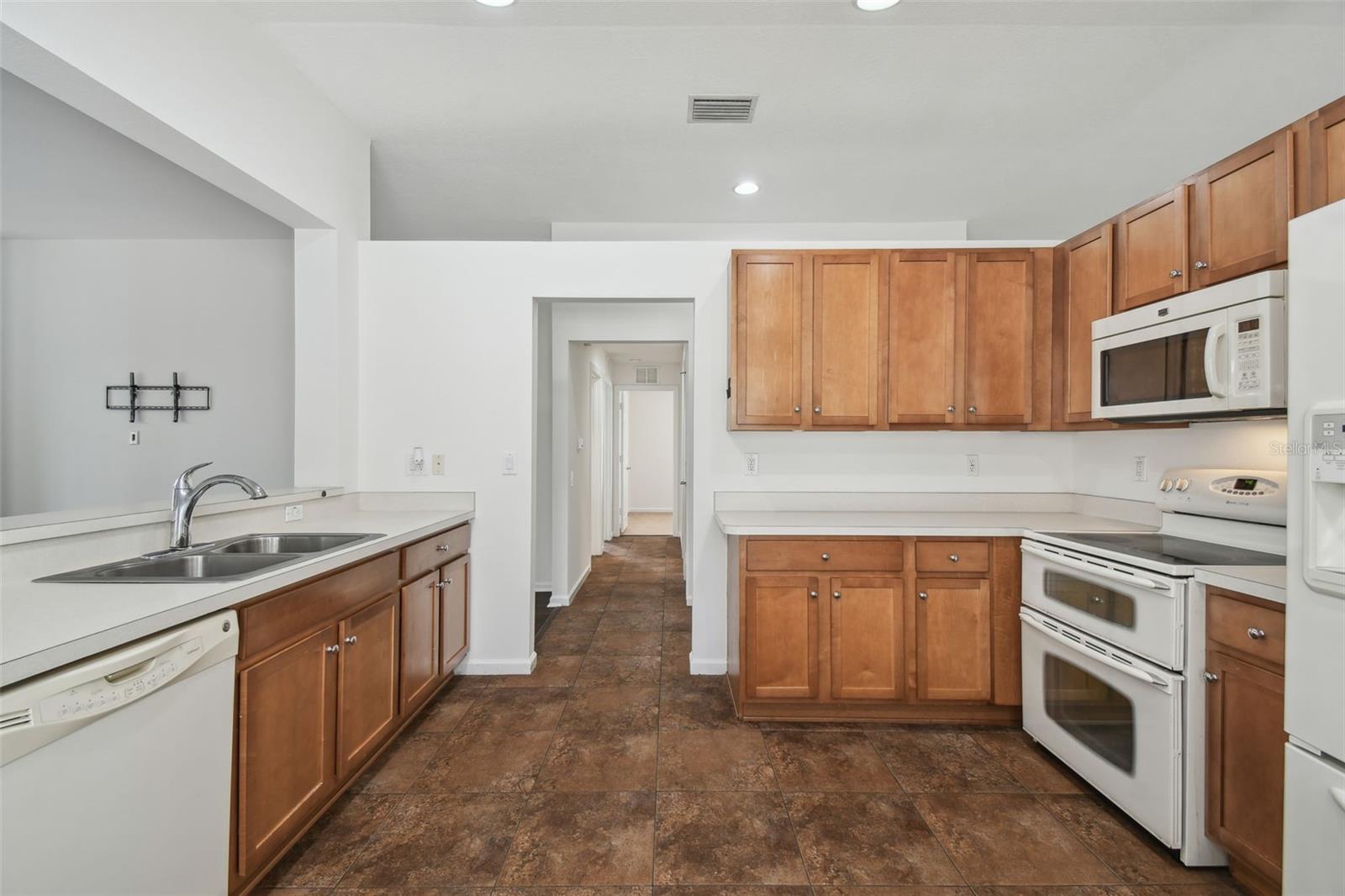 601 SEA HOLLY DR, BROOKSVILLE, FL, 34604