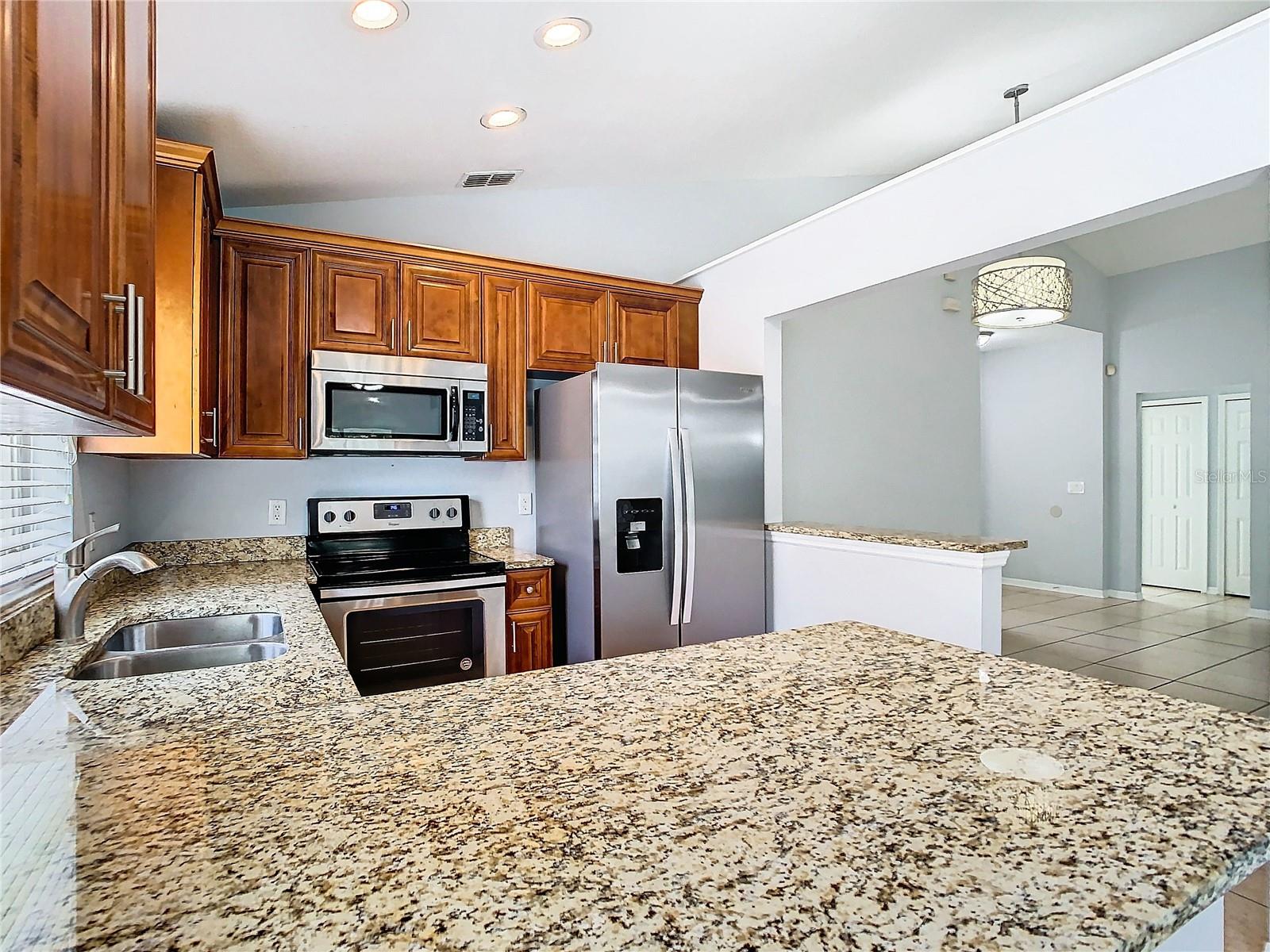 428 SHORT PINE CIR, ORLANDO, FL, 32807