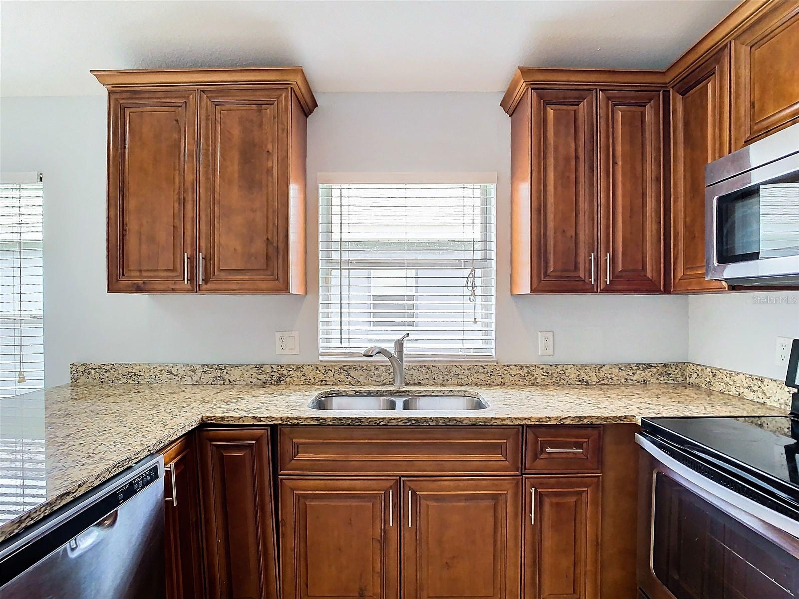 428 SHORT PINE CIR, ORLANDO, FL, 32807