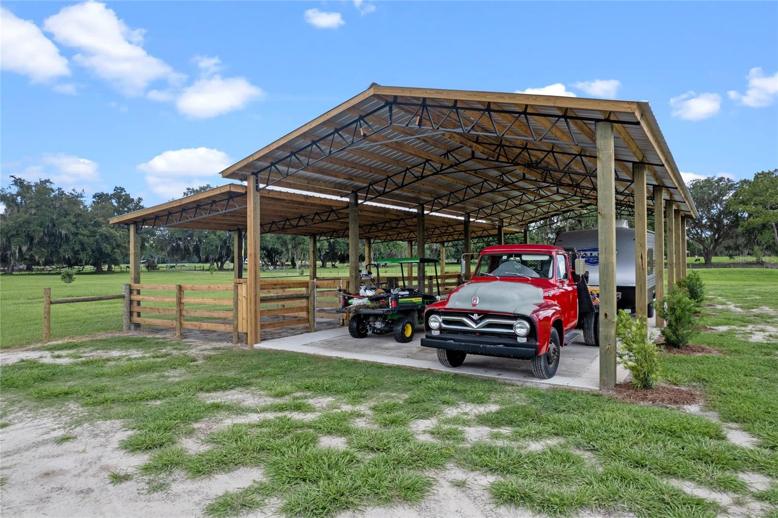 13715 SE 36TH ST, WEBSTER, FL, 33597