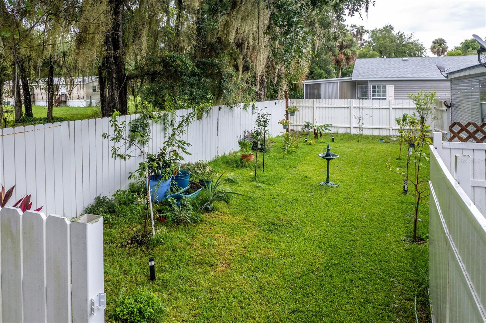 10419 WATTS AVE, LEESBURG, FL, 34788