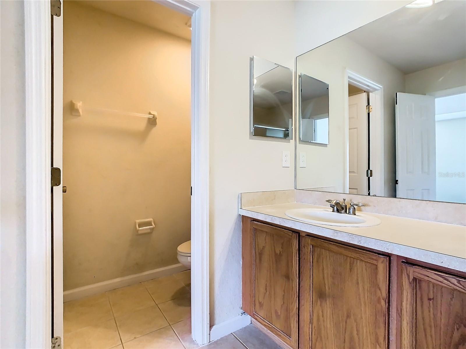 2543 OLD KENT CIR, KISSIMMEE, FL, 34758