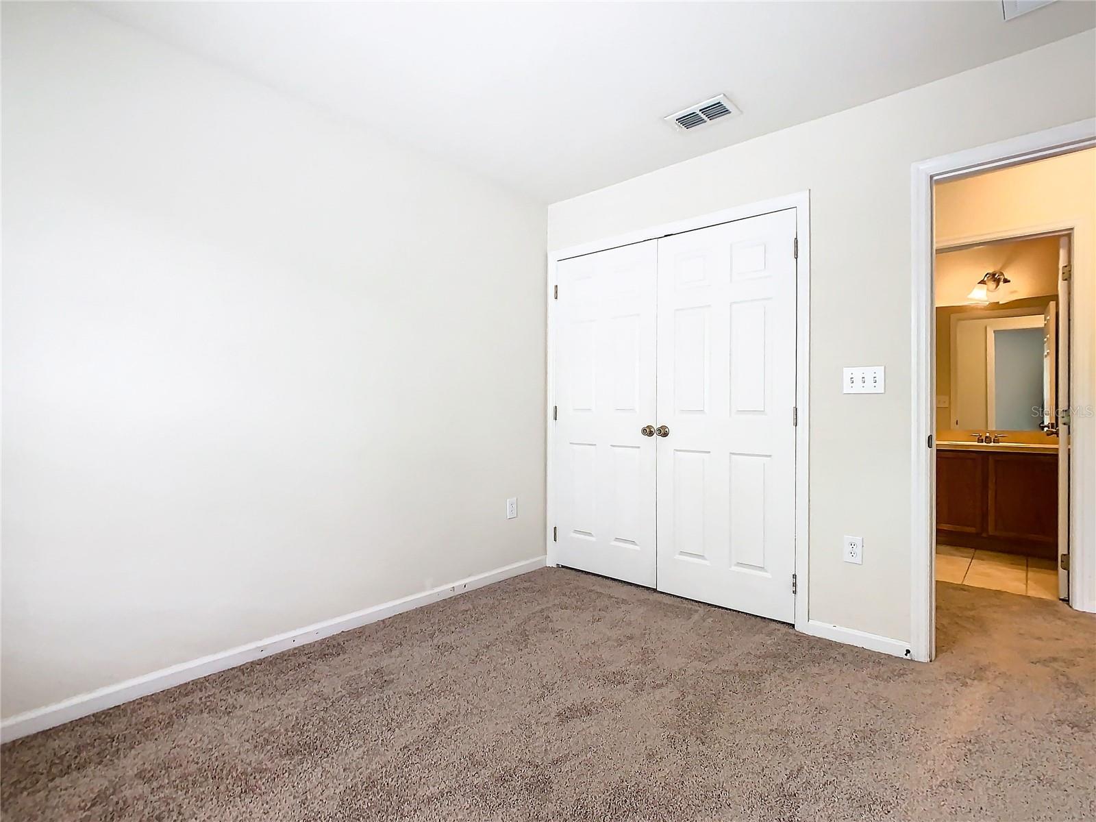 2543 OLD KENT CIR, KISSIMMEE, FL, 34758