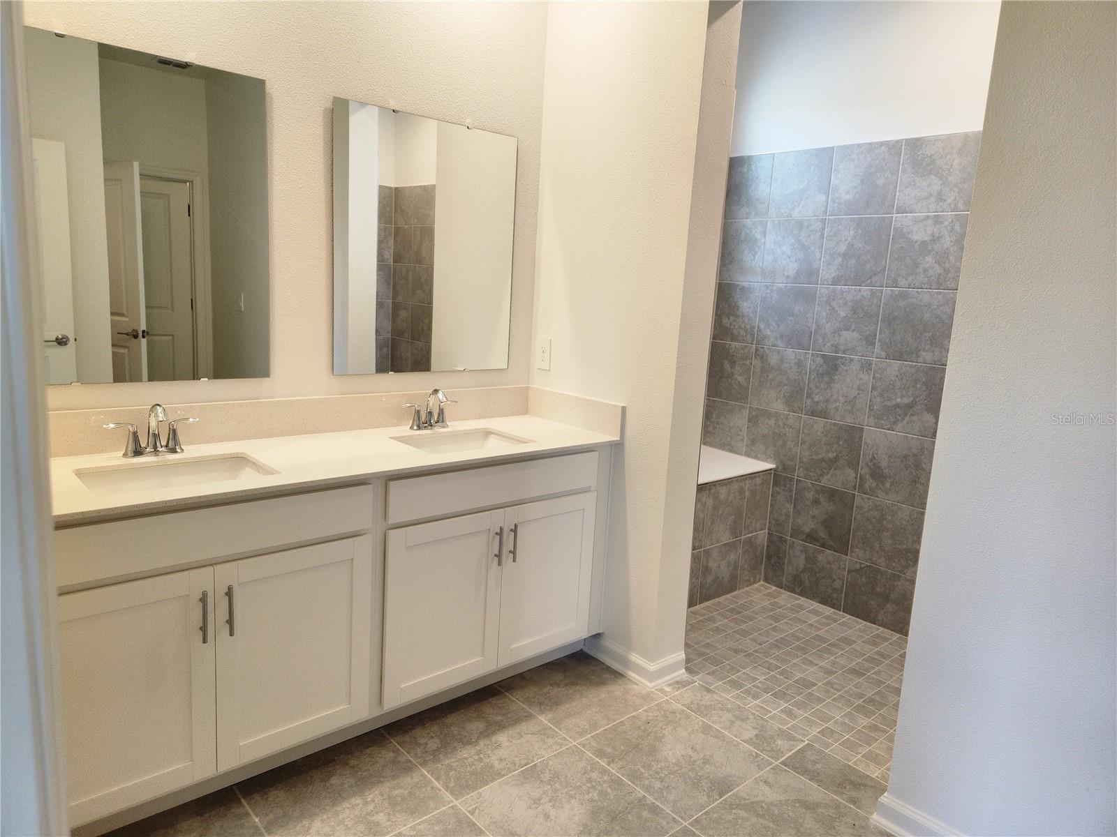 3012 ARMSTRONG AVE, CLERMONT, FL, 34714