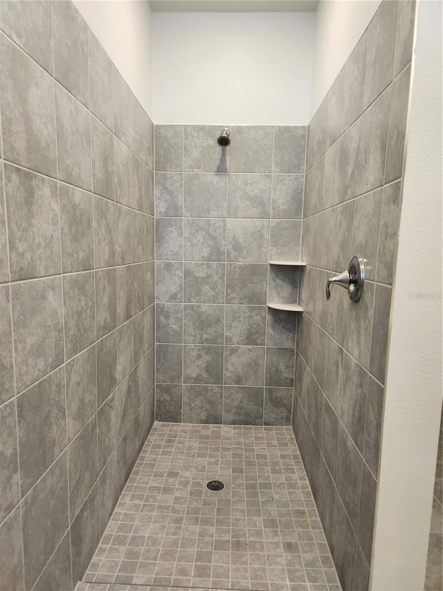 3012 ARMSTRONG AVE, CLERMONT, FL, 34714
