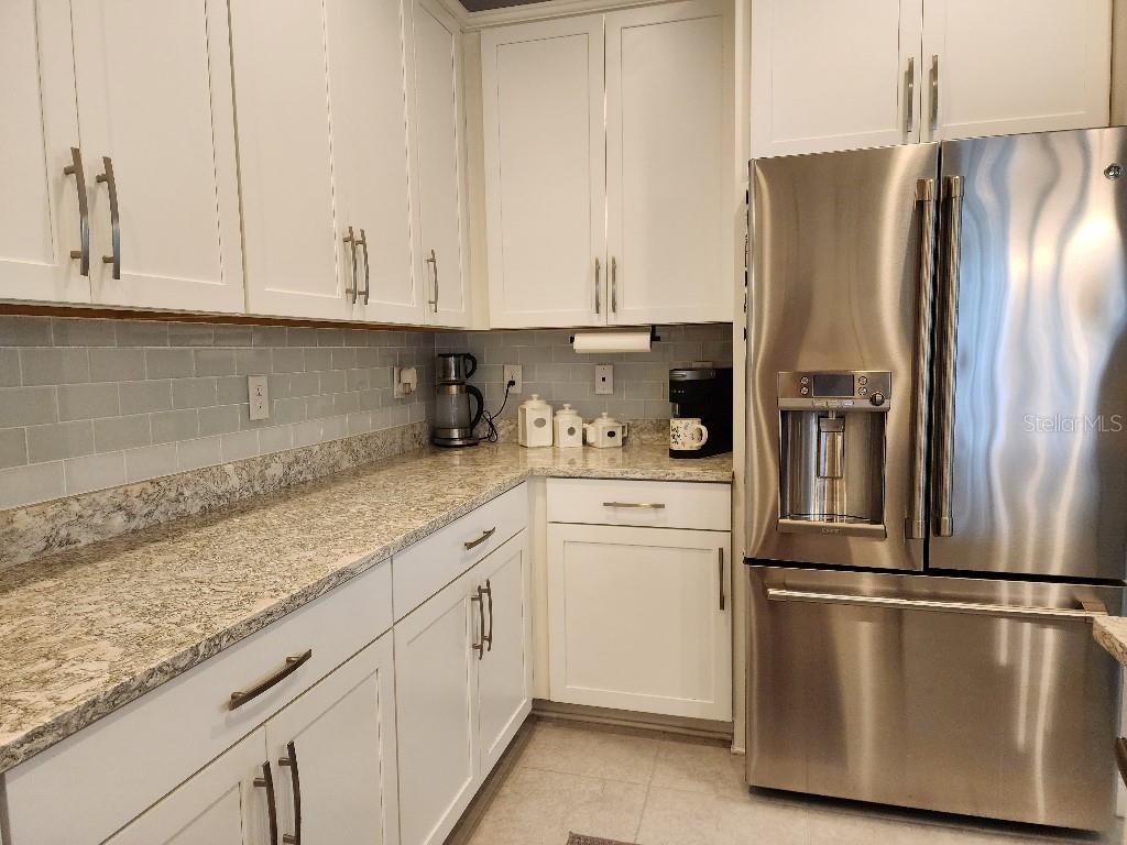 1017 ALBERRO AVE, BRANDON, FL, 33511